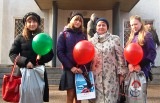 Команда Караваевской школы после награждения у здания областной ГИБДД